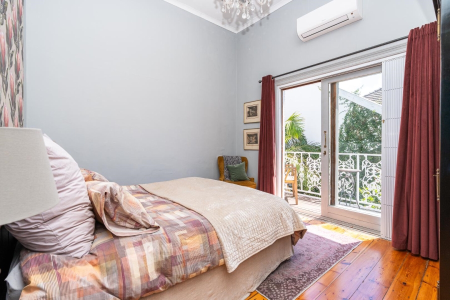 4 Bedroom Property for Sale in Oranjezicht Western Cape